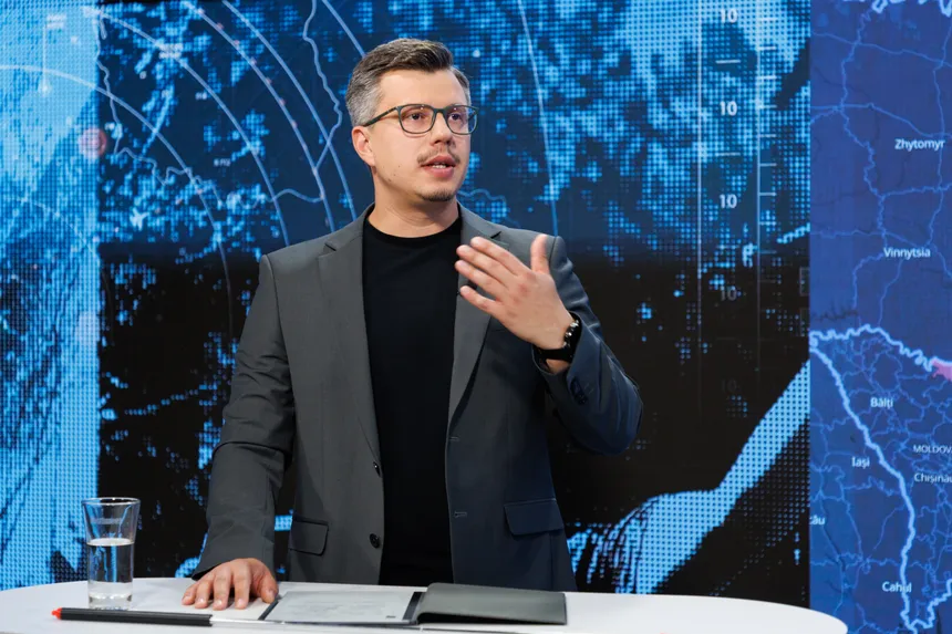 Mykola Nazarov contributing to a television discussion